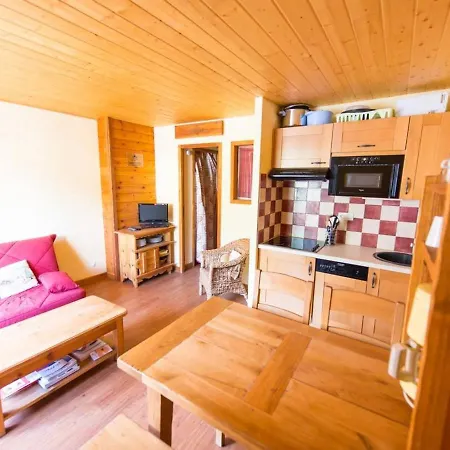 Sud Avec Balcon, 4 Couchages, Serre Chevalier, Au Pied Des Pistes - Fr-1-330f-119 * Serre Chevalier