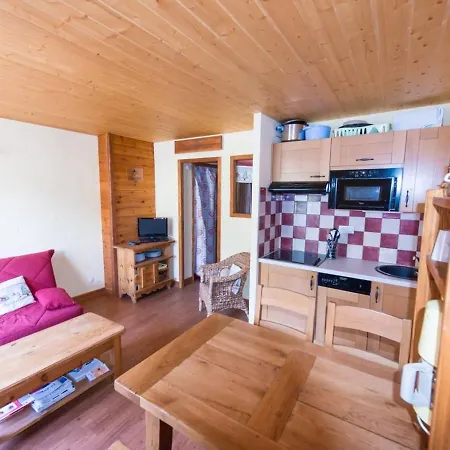 Sud Avec Balcon, 4 Couchages, Serre Chevalier, Au Pied Des Pistes - Fr-1-330f-119 Διαμέρισμα